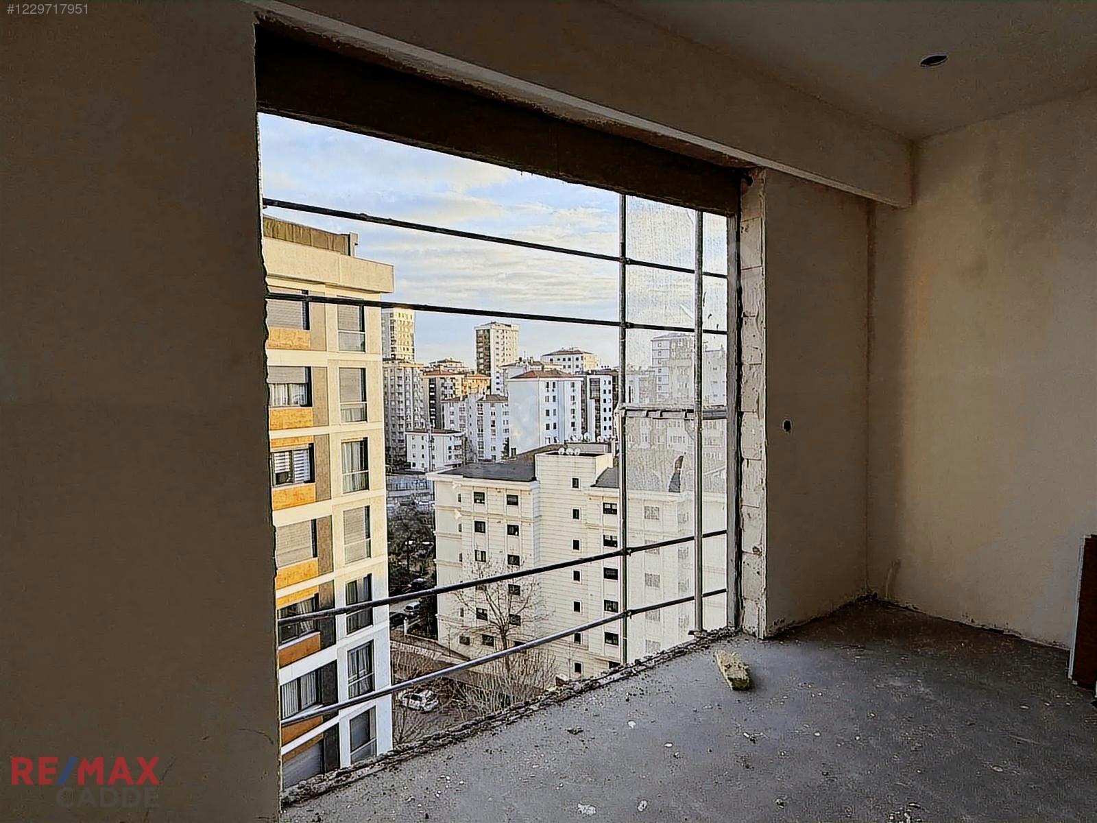 Göztepe Nadirağa Sokak da Projeden Fırsat Son 3+1 Satılık Daire