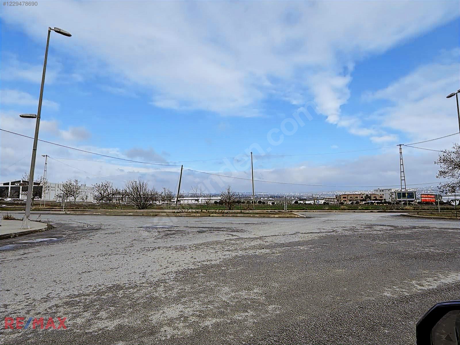 Silivri'de E5'E Yakın 225 m2 Villa İmarlı Satılık Arsa