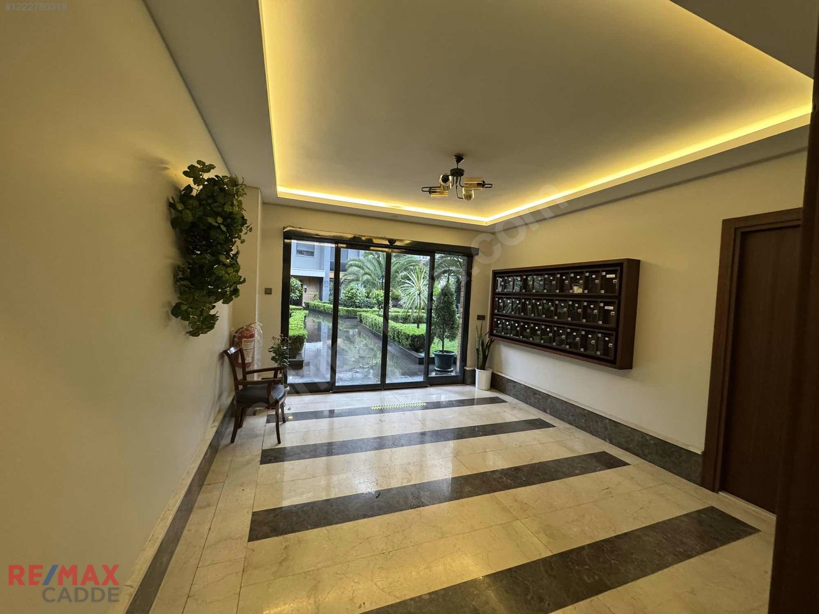Feneryolu 26 Mart Park Man. Site Özellikli Lüks 4+1 Daire