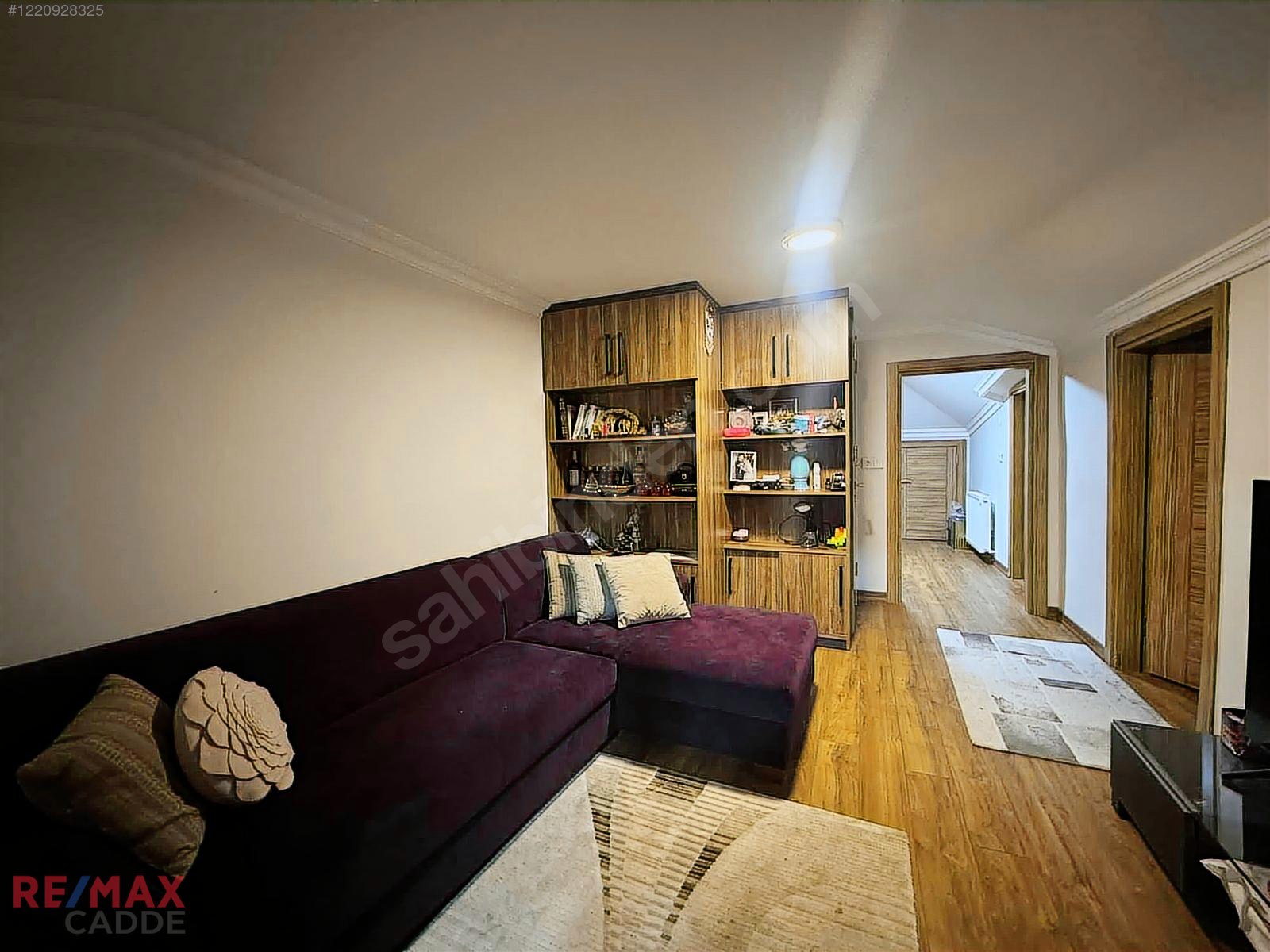 Kartal Karlıktepe 5+2 Teraslı Özel Yapılı Satılık Dubleks Daire
