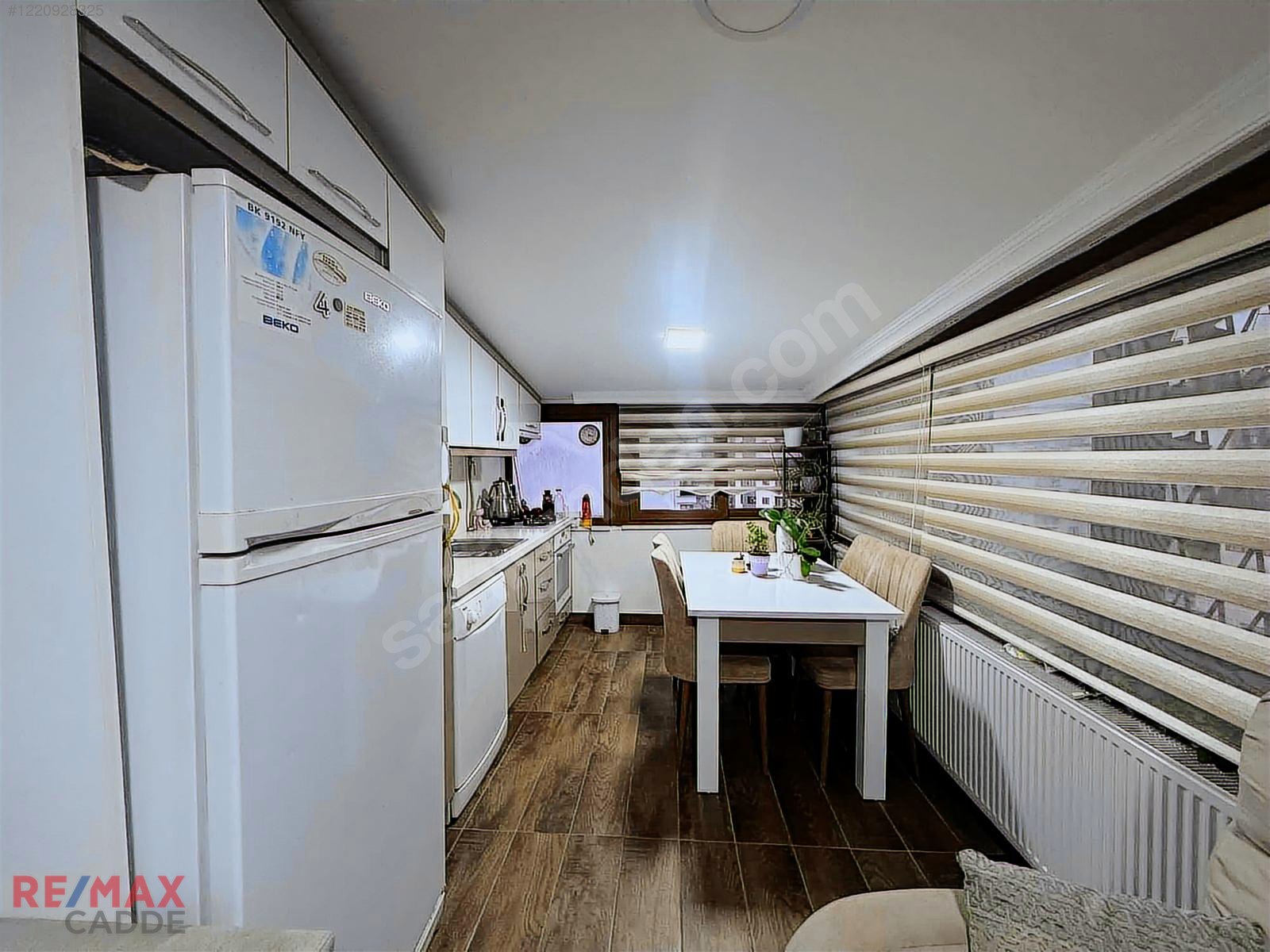 Kartal Karlıktepe 5+2 Teraslı Özel Yapılı Satılık Dubleks Daire