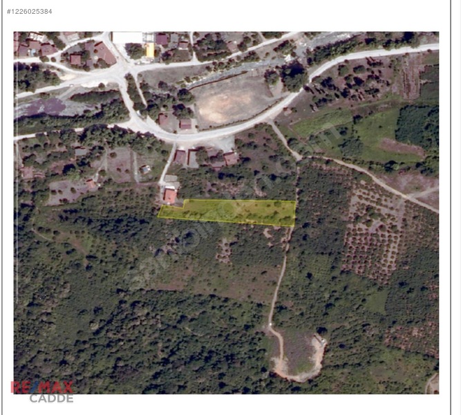 Sakarya Sapanca Akçay Köyünde 4.240 M2 Satılık Bahçe